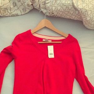 Beautiful new never worn Banana Republic sweater.